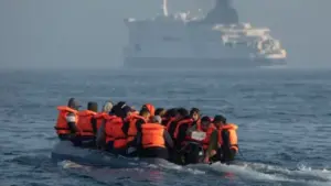 Ποιοι υπουργοί εισηγούνται νόμιμη εισαγωγή μεταναστών από τρίτες χώρες;