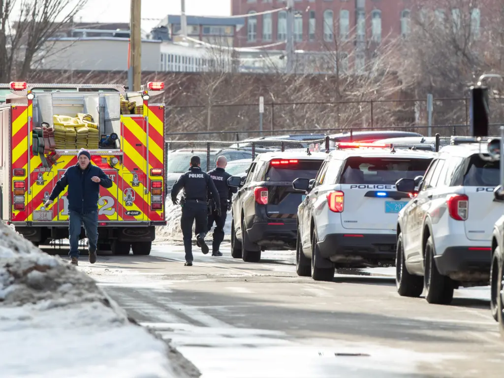 ΗΠΑ: Μακελειό σε παιδικό αγώνα χόκεϊ