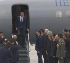 Έφτασε στην Άγκυρα ο Μητσοτάκης – Τον υποδέχτηκε ο Υπουργός… τουρισμού και όχι κάποιος κορυφαίος