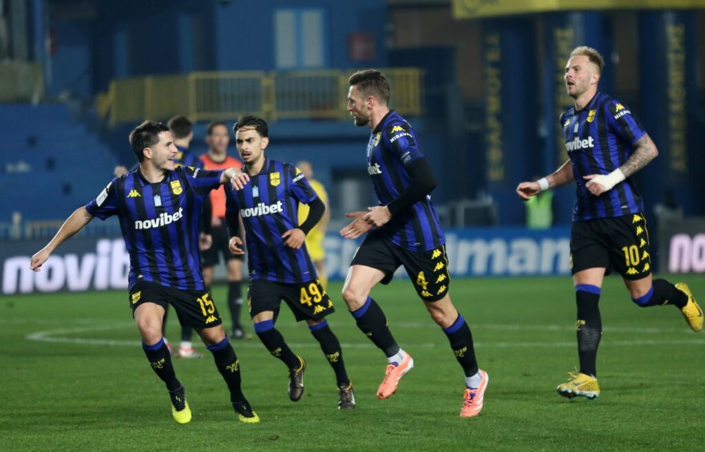 Άρης: Μια τετράδα απουσιών για Χιμένεθ