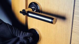 Πάνω από 280.000 ευρώ η λεία σπείρας κλεφτών που «χτυπούσαν» σε Εύβοια, Βοιωτία και Φθιώτιδα