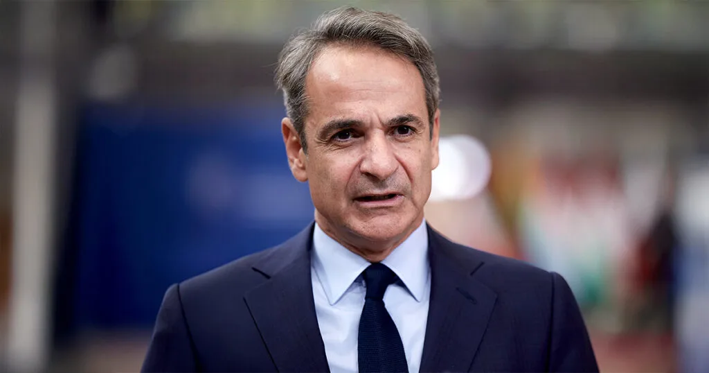 Μητσοτάκης: «Συνταγματική αναθεώρηση – Μια ακόμα θεσμική δέσμευσή μας που γίνεται πράξη»