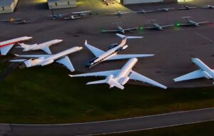 Επέστρεψε στην Ελλάδα με ιδιωτικό τζετ η κόρη του Πρωθυπουργού;