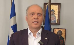 Κυριάκος Βελόπουλος: «Η κυβέρνηση δίνει ψίχουλα επιδόματα, αδειάζοντας τις τσέπες των Ελλήνων και γεμίζοντας τις τσέπες των ολιγαρχών»