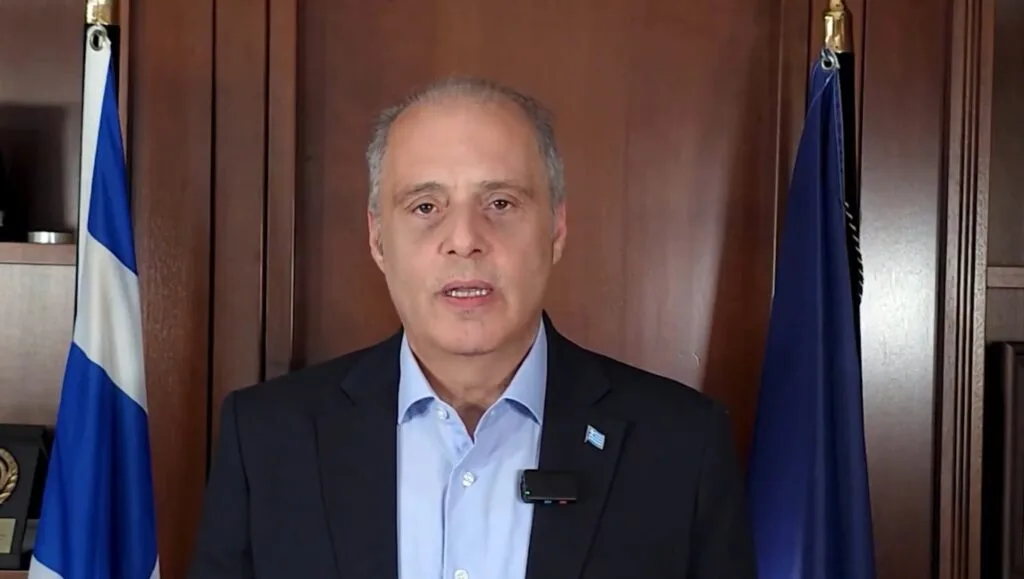 Κυριάκος Βελόπουλος: «Κεντρική πολιτική της κυβέρνησης είναι η φτωχοποίηση του Έλληνα – Μείωση τώρα  του ΦΠΑ και του Ειδικού Φόρου στα καύσιμα!»