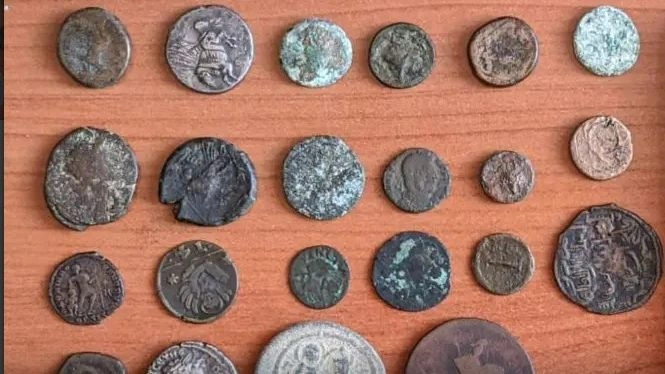 Κέρκυρα: «Χειροπέδες» σε 41χρονο αρχαιοκάπηλο – Κατασχέθηκαν σπάνια αρχαία νομίσματα