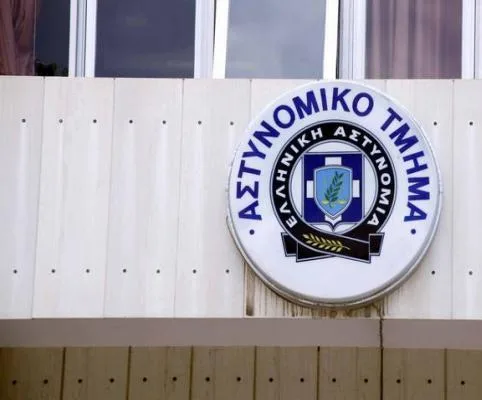 Μετανιωμένος ληστής εξομολογήθηκε σε ιερέα και πήγε μαζί του στο Τμήμα να παραδοθεί – Επέστρεψε και τα κλεμμένα