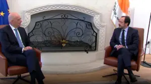 Δένδιας: Είμαστε συνολικά και απολύτως στη διάθεση  της Κύπρου