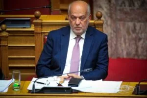 Φλωρίδης για το χάος στη δίκη: “Αν κάποιος βρει στην Ευρώπη μεγαλύτερη αίθουσα να το πει”