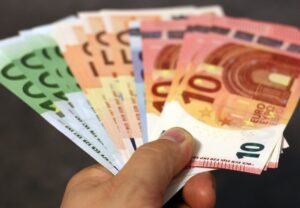 Αντίστροφη μέτρηση για το Δώρο Πάσχα