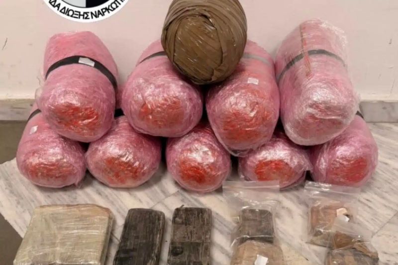 Θεσσαλονίκη: 39χρονος έκρυβε στο σπίτι του μεγάλες ποσότητες ναρκωτικών