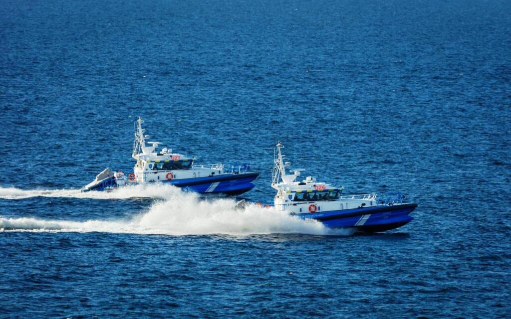 Σκάφος της Frontex βυθίστηκε έξω από το Καστελόριζο – Δύο τραυματίες