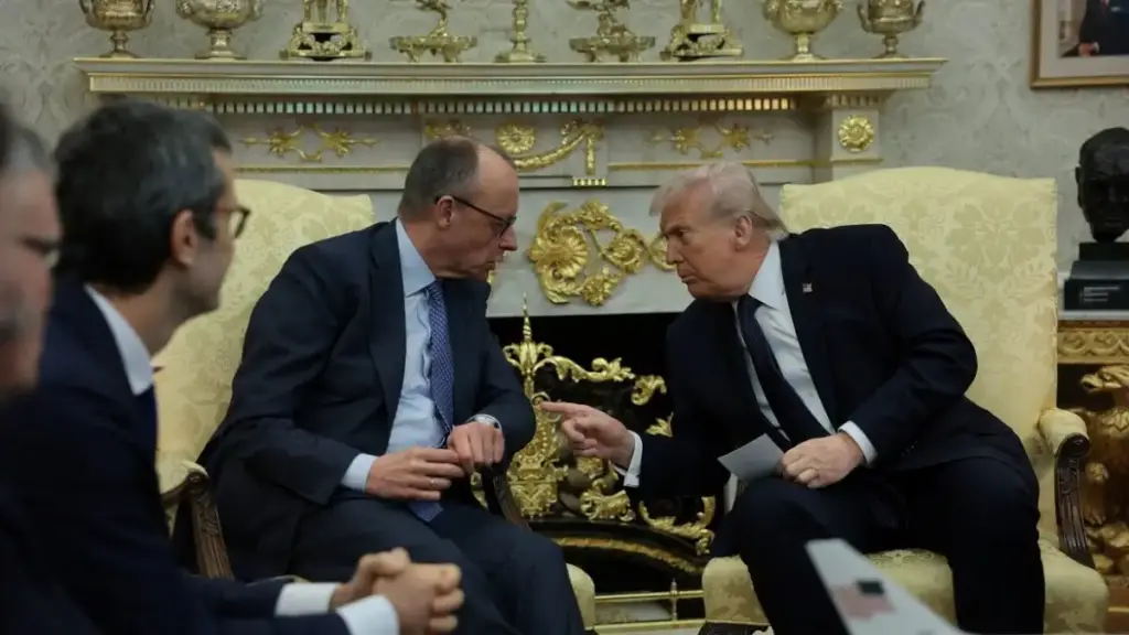 Όργή Τραμπ κατά της Ισπανίας – Έντονη δυσαρέσκεια για τη Βρετανία