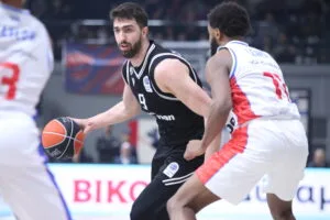 ΠΑΟΚ:Σοβαρός τραυματισμός για τον Νίκος Χουγκάζ – Εκτός για 4-6 εβδομάδες