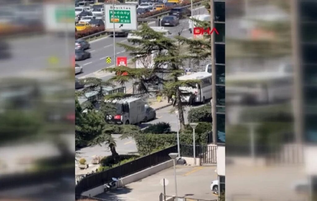 Συναγερμός στην Κωνσταντινούπολη: Ένοπλη επίθεση στο προξενείο του Ισραήλ