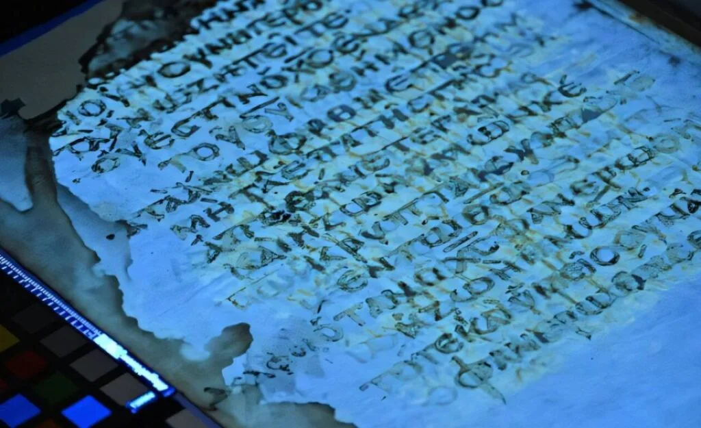 Σπουδαία ιστορική ανακάλυψη: Βρέθηκαν 42 χαμένες χειρόγραφες σελίδες της Καινής Διαθήκης