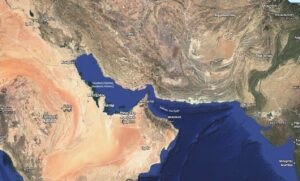 Το Ιράν έκλεισε πάλι το στενό του Ορμούζ «λόγω της «παραβίασης» της συμφωνίας εκεχειρίας από το Ισραήλ»