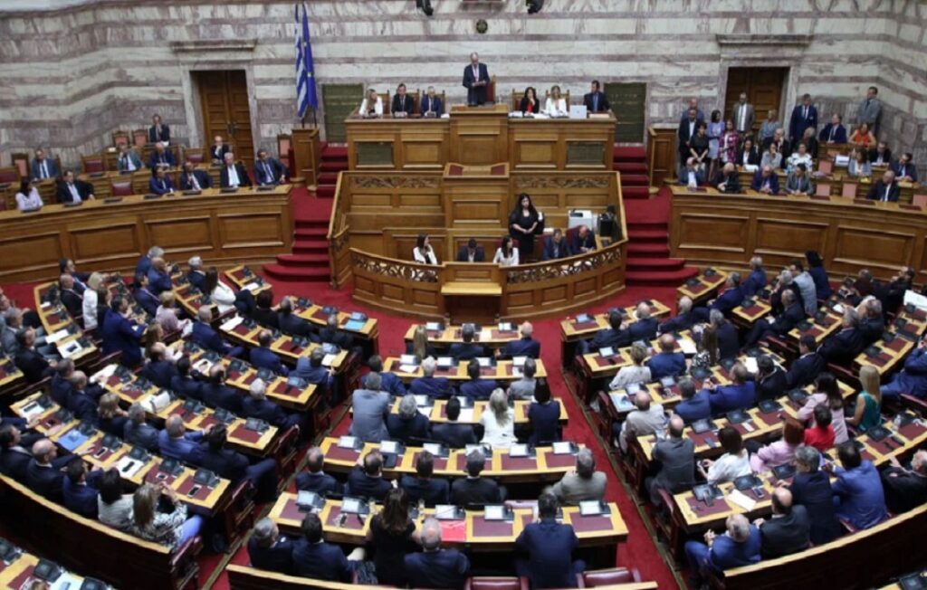 Σκάνδαλο ΟΠΕΚΕΠΕ: Στη Βουλή οι δικογραφίες για 11 βουλευτές της Ν.Δ. και δύο πρώην Υπουργούς