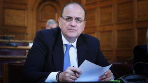 Παραιτήθηκε ο Μακάριος Λαζαρίδης