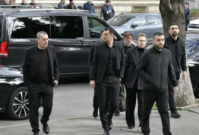 Στην Ρουμανία ο Νίκος Σαββίδης για την κηδεία του Μιρτσέα Λουτσέσκου