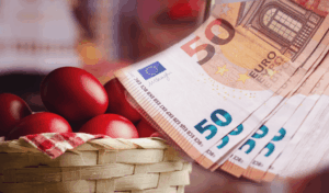 Πάσχα: Πώς αμείβονται όσοι εργαστούν τις ημέρες που είναι αργία