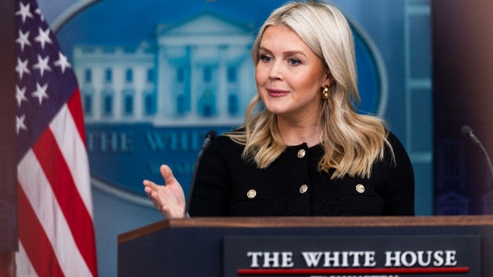 «Μόνο ο Τραμπ ξέρει τι θα κάνει στο Ιράν» λέει η εκπρόσωπος του Λευκού Οίκου