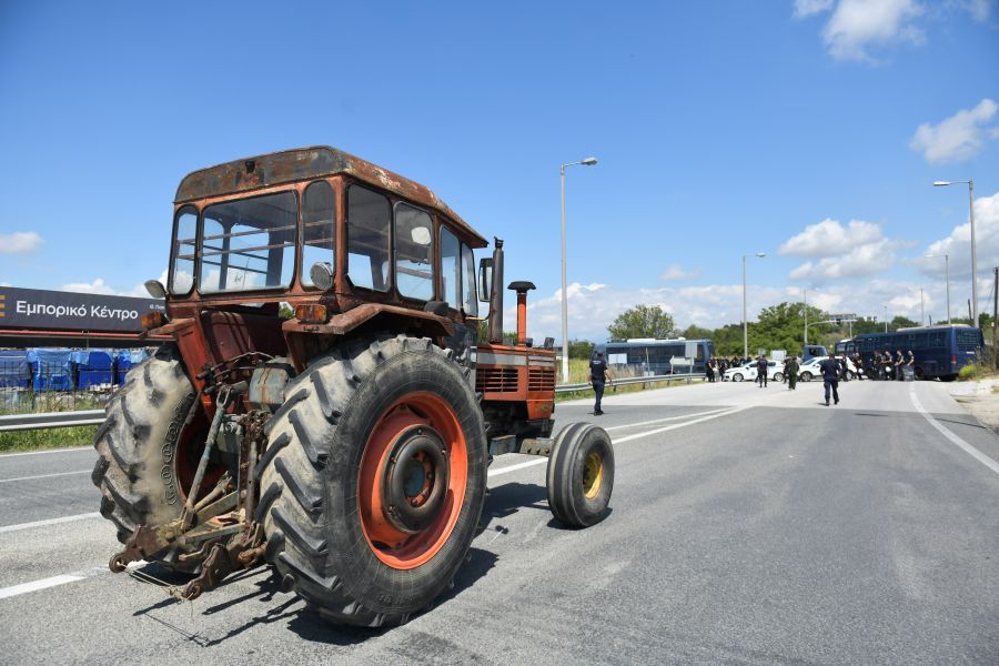 Αποκαταστάθηκε η κυκλοφορία των οχημάτων στην Ε.Ο. Λευκώνα-Προμαχώνα