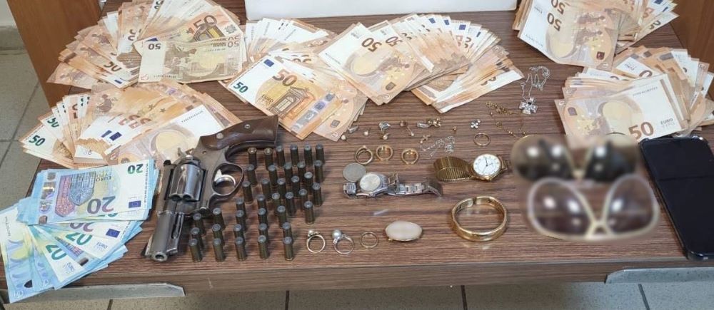 Πέντε συλλήψεις για τηλεφωνικές απάτες σε Κιλκίς και Πέλλα – Και ανήλικος μεταξύ των δραστών