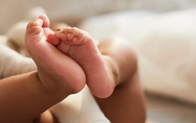 Βρέφος 46 ημερών χρειάζεται άμεση μαγνητική εγκεφάλου και υπάρχει ραντεβού τον Δεκέμβριο