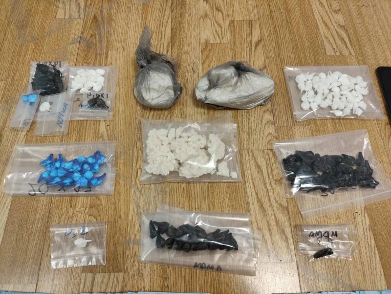 Κύκλωμα διακινούσε κοκαΐνη και MDMA – Δύο συλλήψεις, αναζητείται ένα ακόμη άτομο