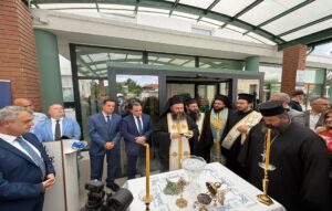 Θεσσαλονίκη: Απίστευτη ταλαιπωρία ασθενούς στο κέντρο υγείας που εγκαινίασε ο Άδωνις λόγω… πεσμένου Ιντερνετ