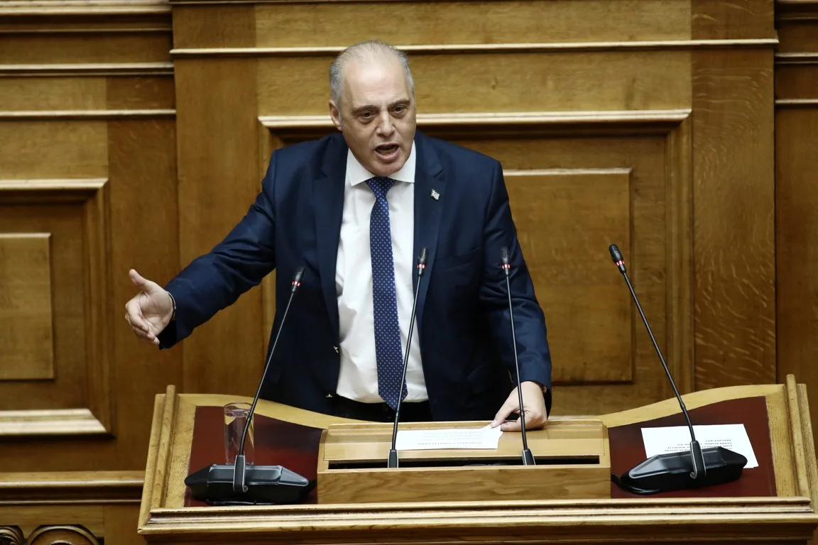 Κυριάκος Βελόπουλος: «Στο Μαξίμου ανοίγουν σαμπάνιες με τα δήθεν νέα κόμματα. Έμεινε μόνον η οδός της σωφροσύνης, που λέγεται Ελληνική Λύση»