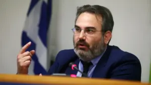 Κύκλωμα-Πολεοδομίες: Αιφνίδια παραίτηση Μπακογιάννη