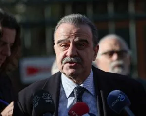 Μαντζουράνης: Παραιτήθηκε από τον ΣΥΡΙΖΑ