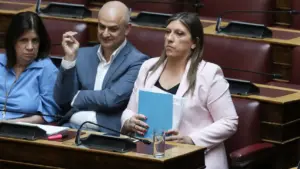 Άρση ασυλίας της Ζωής Κωνσταντοπούλου εισηγείται η Επιτροπή Δεοντολογίας της Βουλής