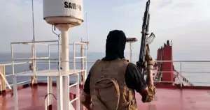 Κλιμάκωση στη Μέση Ανατολή: Οι Χούθι χτυπούν σαουδαραβικά τάνκερ