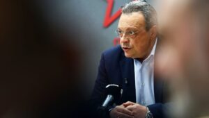 ΣΥΡΙΖΑ: Ανεξαρτητοποιήθηκε ο Σωκράτης Φάμελλος