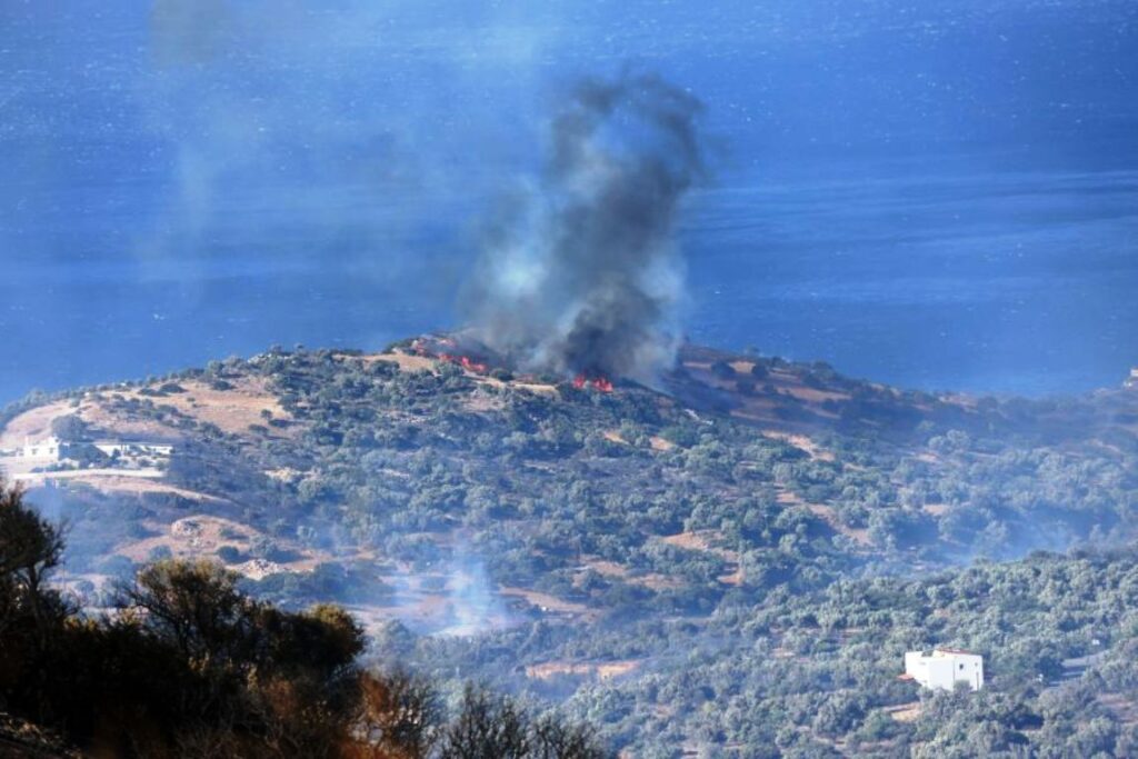 Απεγκλωβισμός 51 ατόμων από την παραλία Πρέβελη στο Ρέθυμνο