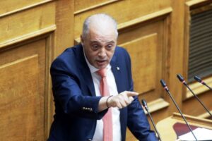 Κυριάκος Βελόπουλος: «Είστε η κυβέρνηση της ρεμούλας και των σκανδάλων»