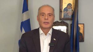 Κυριάκος Βελόπουλος: «Την ώρα που κάποιοι ασχολούνται με τις εκλογές με υπαιτιότητα του πρωθυπουργού, η ΝΔ ξεπουλάει αρχαία, ξεπουλάει ρεύμα, ξεπουλάει νερό, ξεπουλάει τα πάντα»