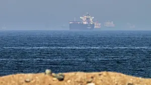 Στενό του Ορμούζ: Οι ΗΠΑ βλέπουν συμφωνία, ο Τραμπ στέλνει νέο τελεσίγραφο στο Ιράν