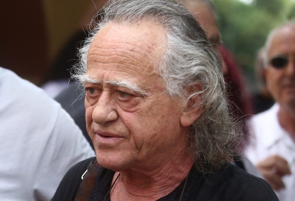 Θλίψη στον καλλιτεχνικό χώρο από το θάνατο του Νίκου Καλογερόπουλου