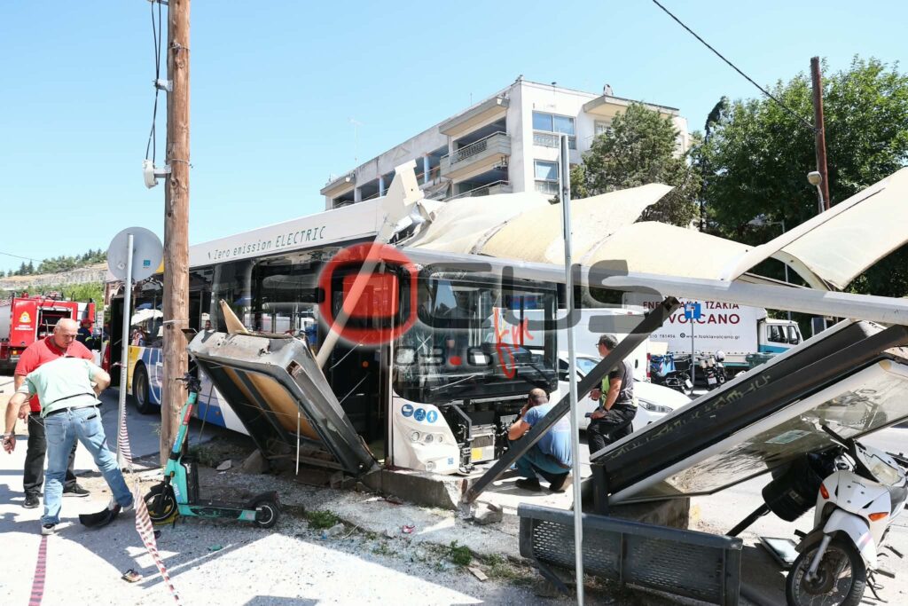 Ανακοίνωση του ΟΑΣΘ για το τροχαίο ατύχημα στη Νεάπολη Θεσσαλονίκης