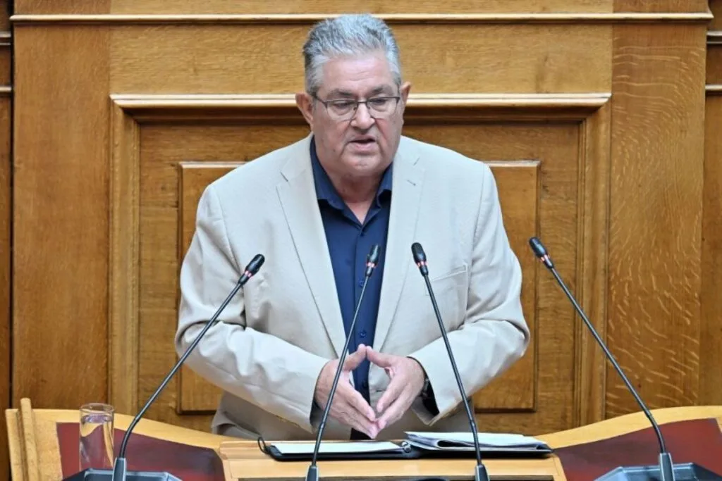Δημήτρης Κουτσούμπας: «Κράτος και κεφάλαιο οι μεγαλύτεροι εμπρηστές»