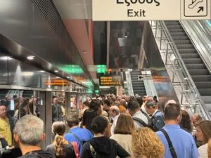 Προβλήματα και ταλαιπωρία ΞΑΝΑ στο Μετρό Θεσσαλονίκης