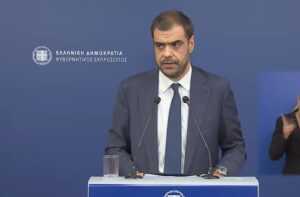 Μαρινάκης για επίδομα ανεργίας: «Έγινε κοπτοραπτική της δήλωσής μου»