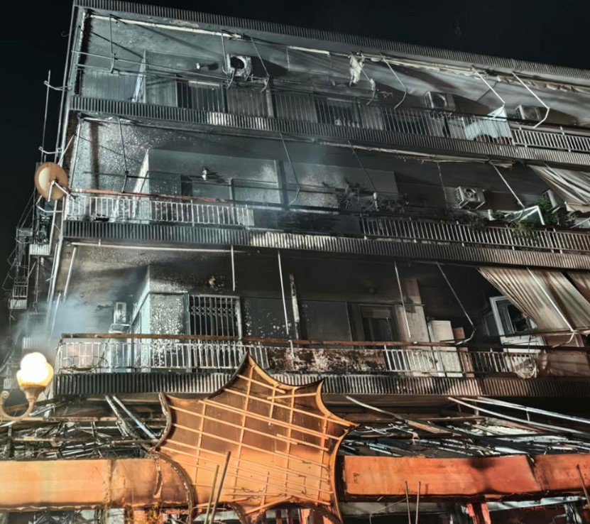 Μεγάλη φωτιά σε καφετέρια στη Νέα Ιωνία
