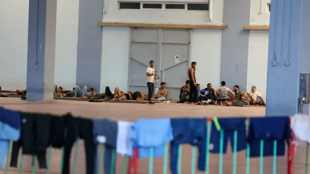 Νέα ένταση και σοβαρά επεισόδια στη δομή Σιντίκης Σερρών