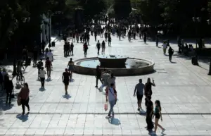 Στον πάτο της Ε.Ε. σε εισόδημα, στέγαση, θέρμανση και πρόσβαση στην Υγεία η Ελλάδα
