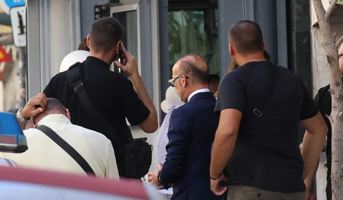 Στη φυλακή οι 2 γιατροί για τον θάνατο του Γιώργου Μαζωνάκη